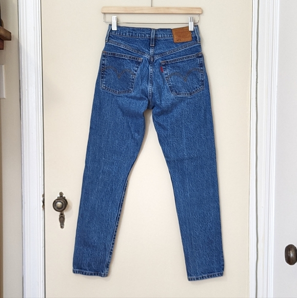 Levi's 501 skinny button up jeans, size 24 - Picture 7 of 9